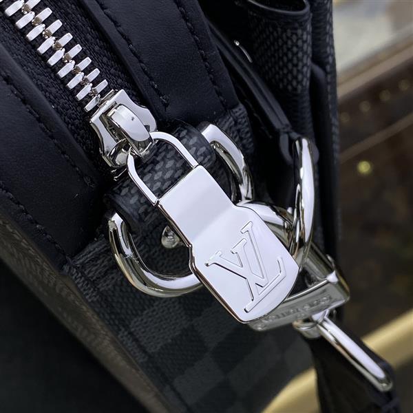 2026120195756956 500